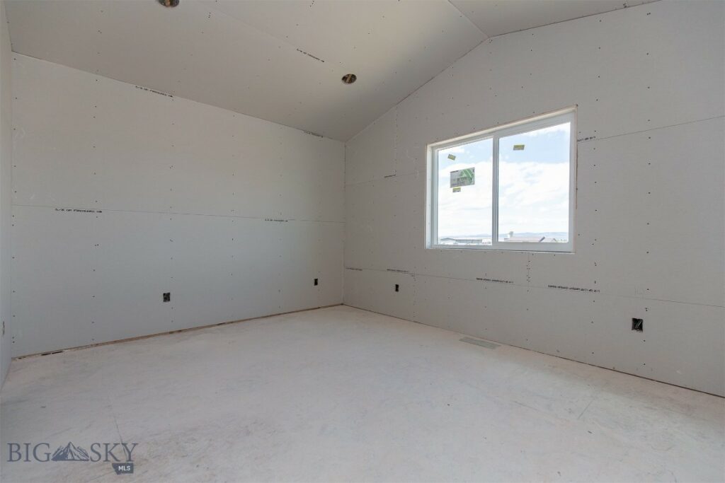 500 Spaniel Lane, Belgrade MT 59714