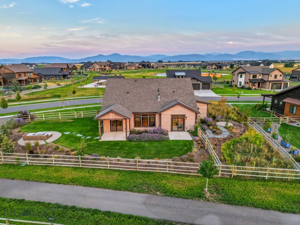 501 White Horse Loop, Bozeman MT 59718