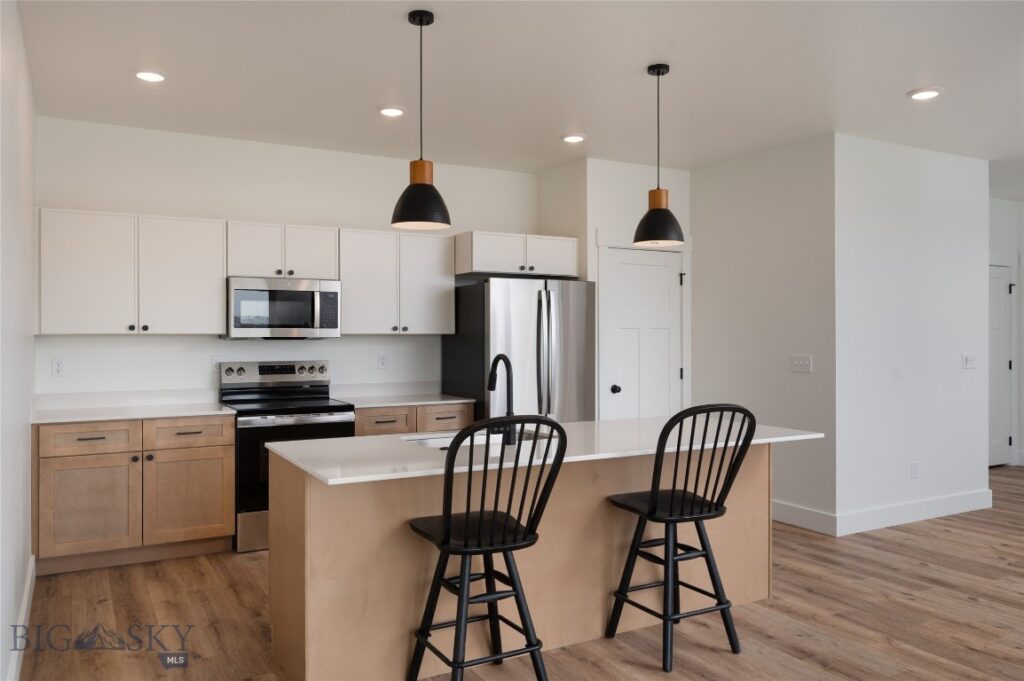 502 Lacey Lane, Belgrade MT 59714