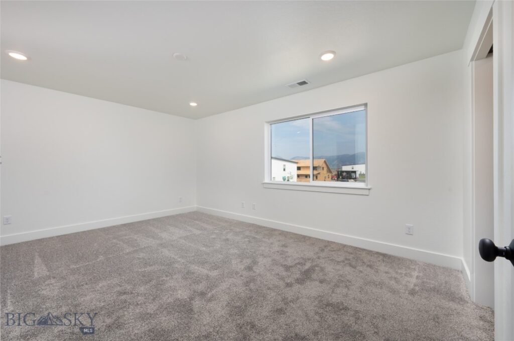 502 Lacey Lane, Belgrade MT 59714