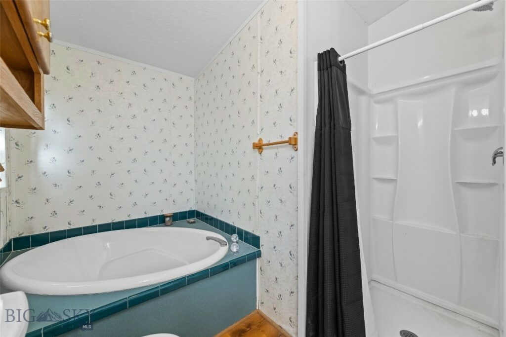 502 Green Belt Drive, Belgrade MT 59714