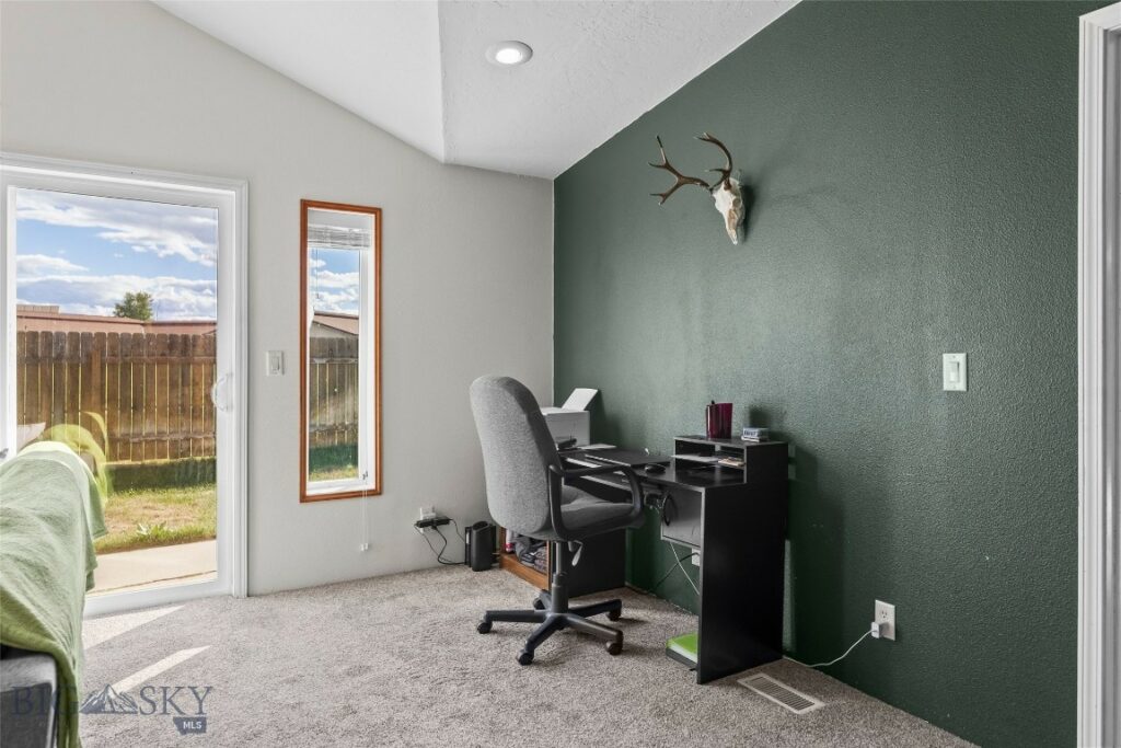 502 Green Belt Drive, Belgrade MT 59714