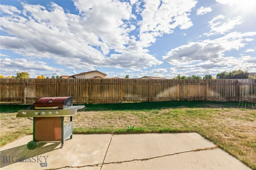 502 Green Belt Drive, Belgrade MT 59714