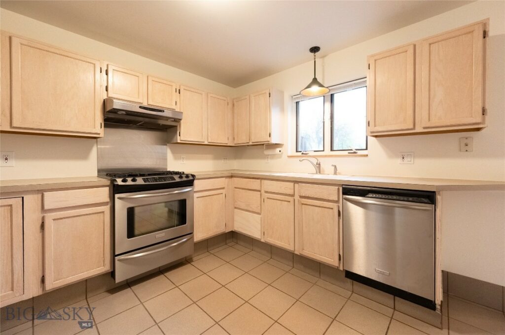 502 S 10th, Bozeman MT 59715