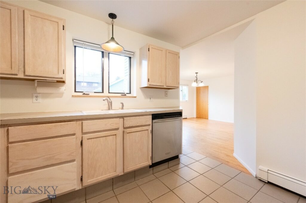 502 S 10th, Bozeman MT 59715