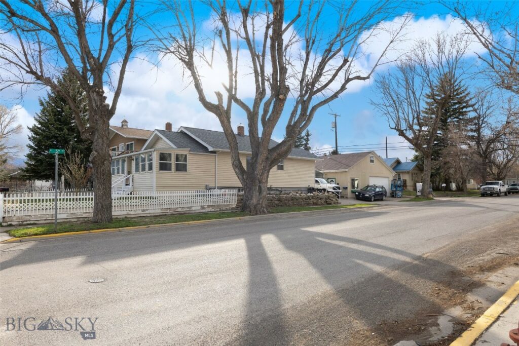 502 W Front Street, Livingston MT 59047