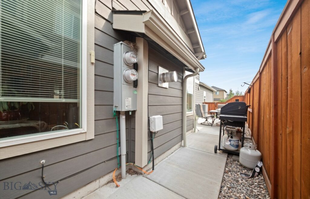 5025 Dragon Fly Street, Bozeman MT 59718
