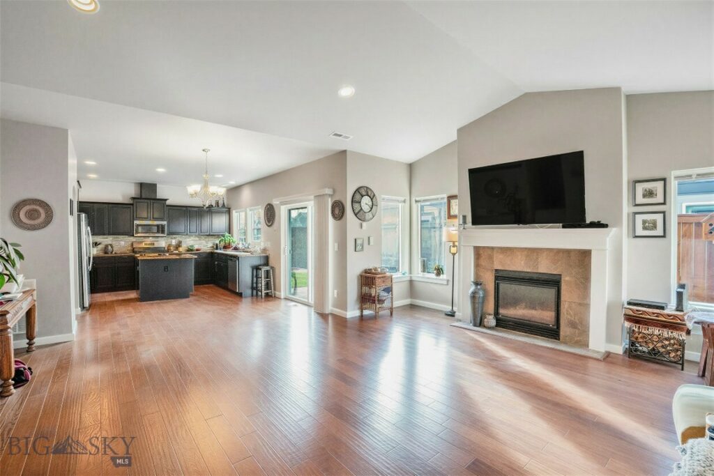 5025 Dragon Fly Street, Bozeman MT 59718