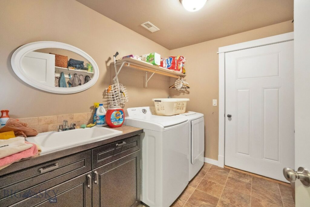 5025 Dragon Fly Street, Bozeman MT 59718