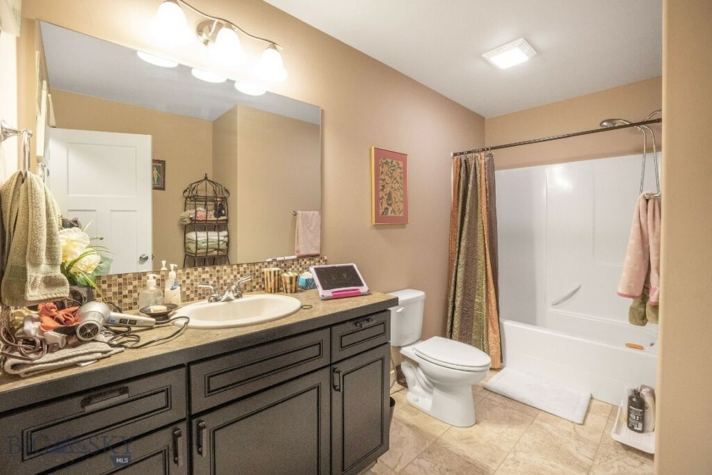 5025 Dragon Fly Street, Bozeman MT 59718