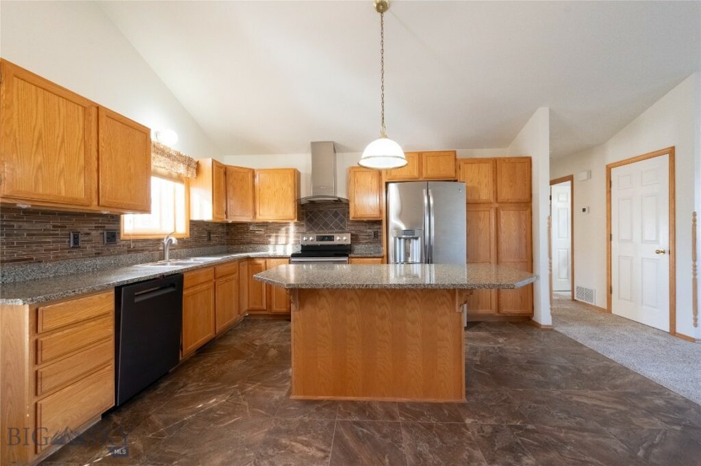 503 Spooner, Belgrade MT 59714