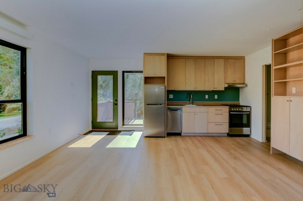 504 S H Street, Livingston MT 59047