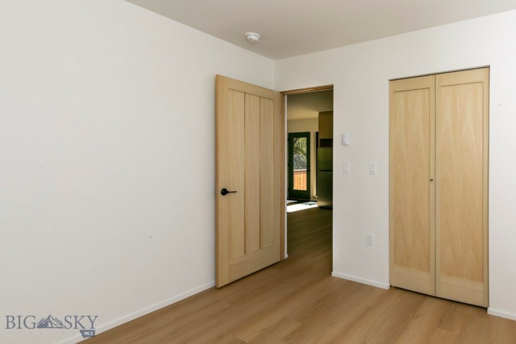 504 S H Street, Livingston MT 59047