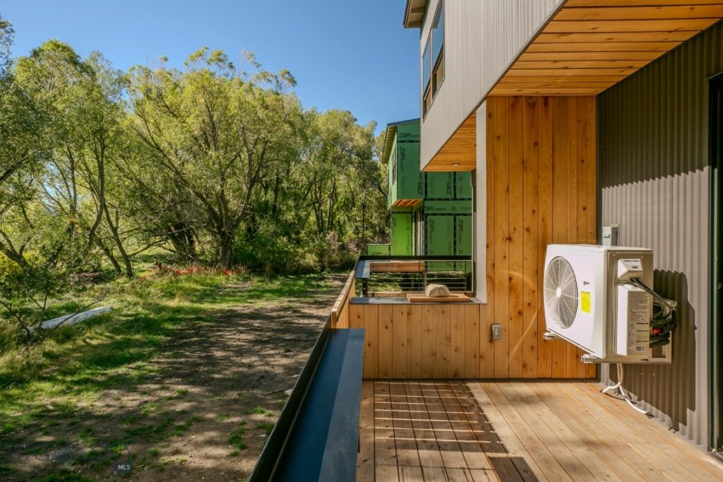 504 S H Street, Livingston MT 59047