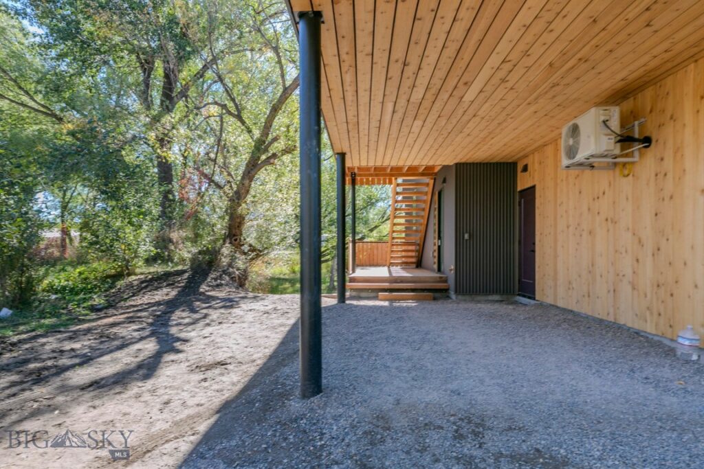 504 S H Street, Livingston MT 59047