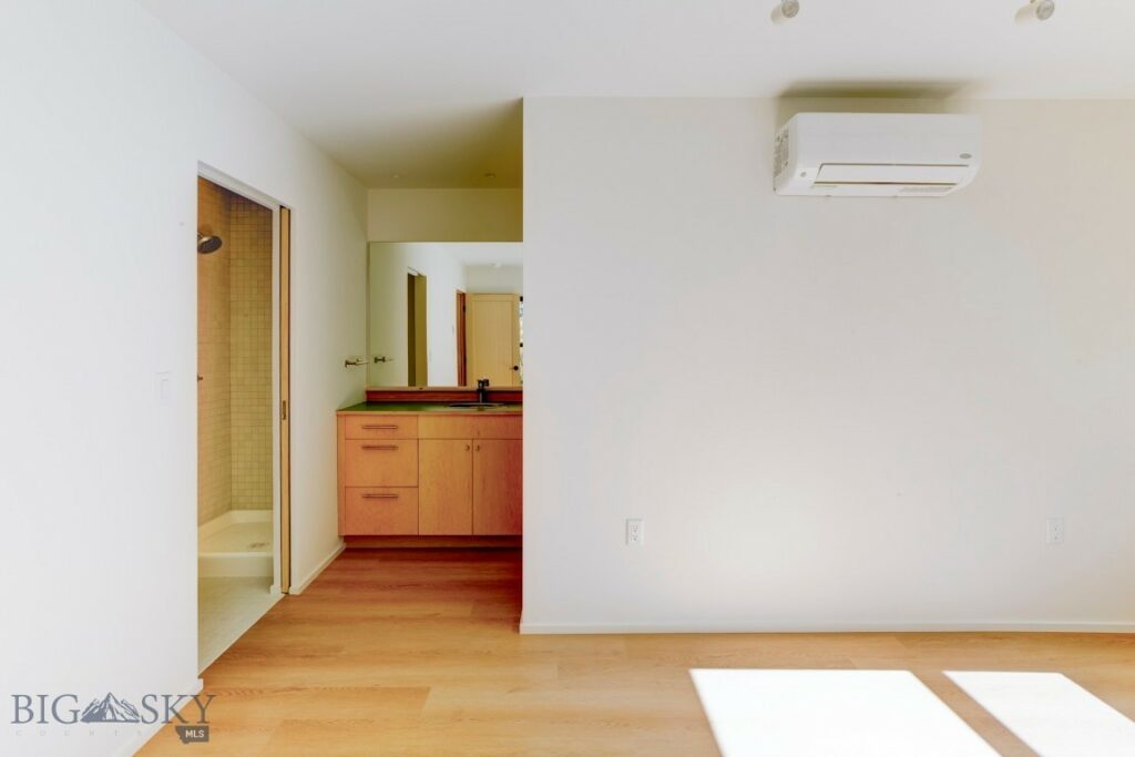 504 S H Street, Livingston MT 59047