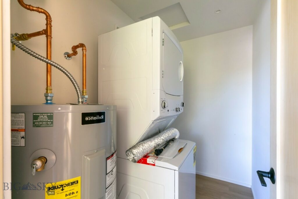 504 S H Street, Livingston MT 59047