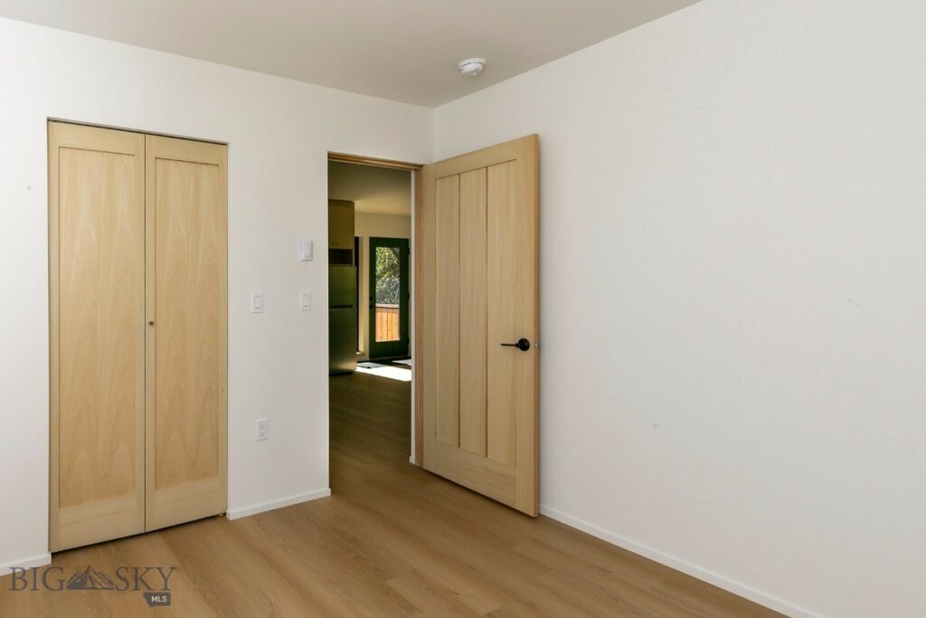 504 S H Street, Livingston MT 59047