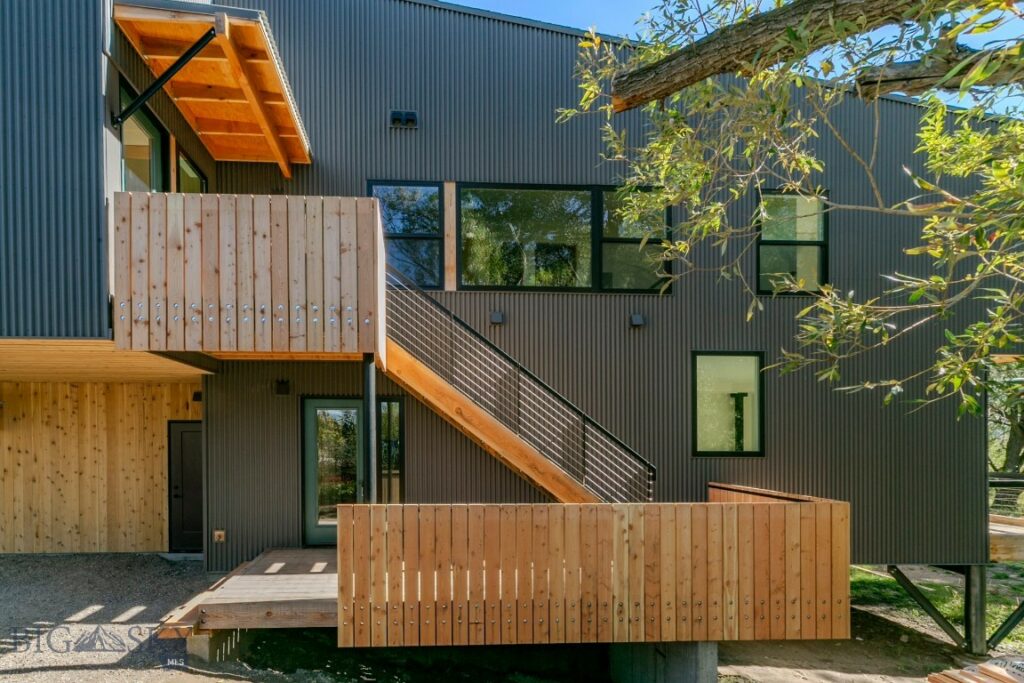 504 S H Street, Livingston MT 59047