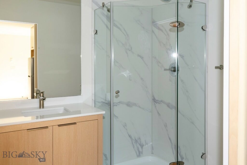 504 S H Street, Livingston MT 59047