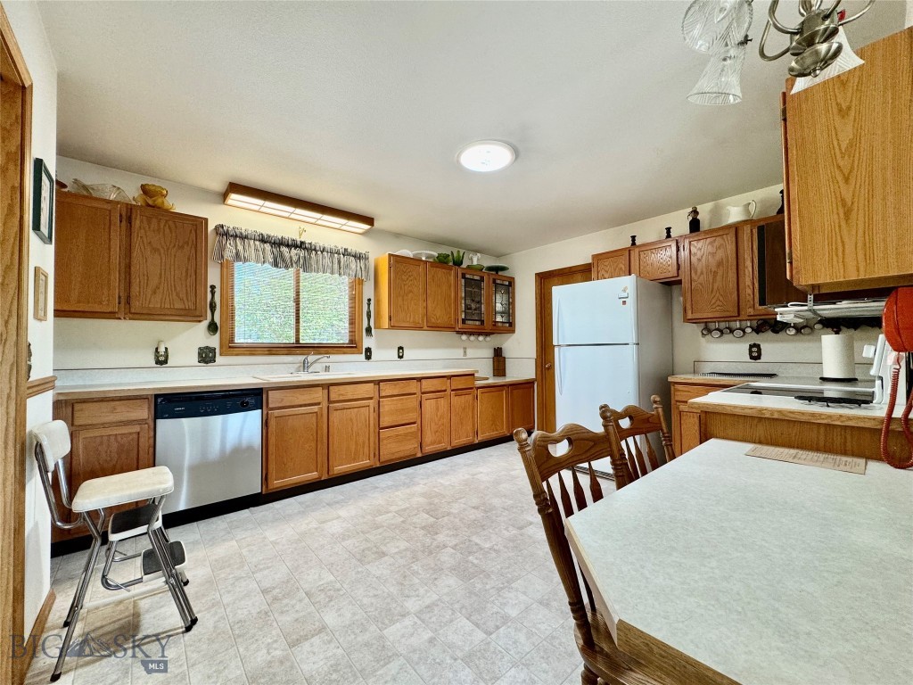 504 S Yellowstone St, Livingston MT 59047