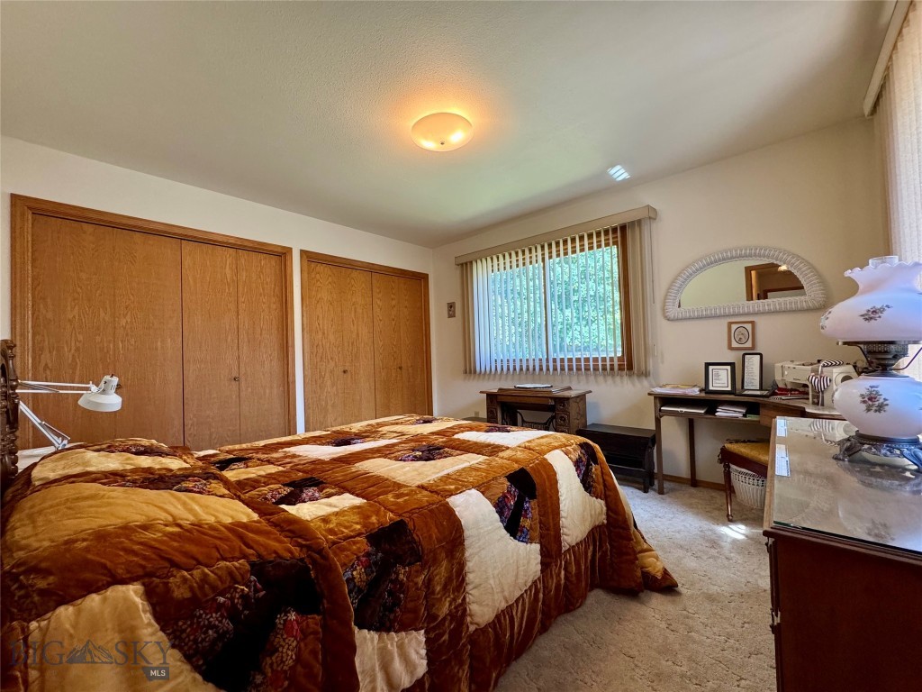 504 S Yellowstone St, Livingston MT 59047