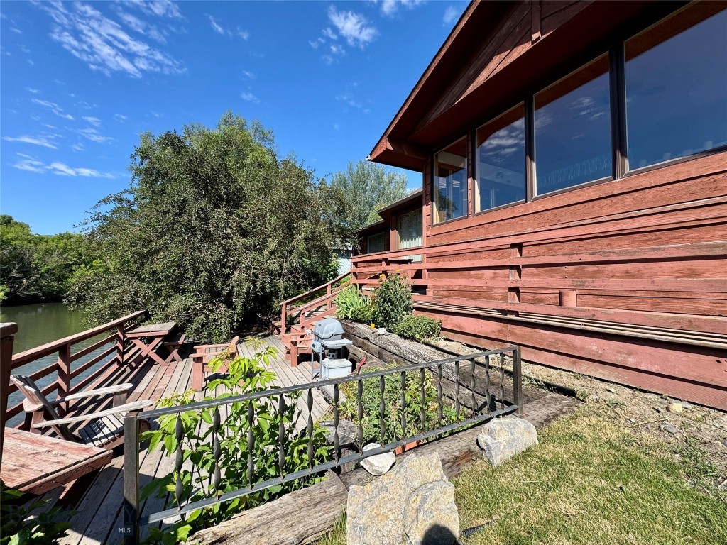 504 S Yellowstone St, Livingston MT 59047