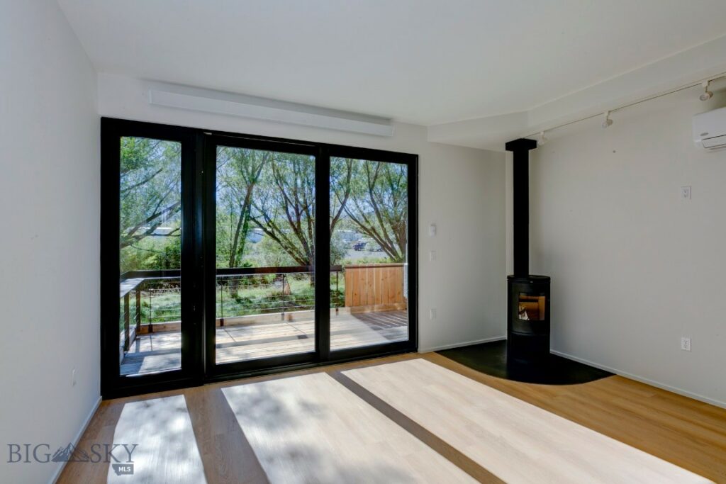 504 S H Street, Livingston MT 59047