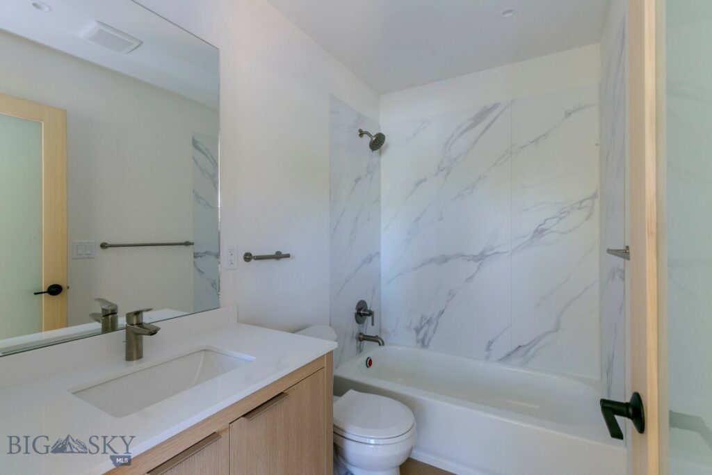 504 S H Street, Livingston MT 59047