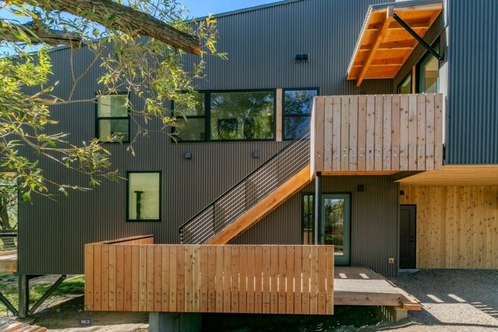 504 S H Street, Livingston MT 59047