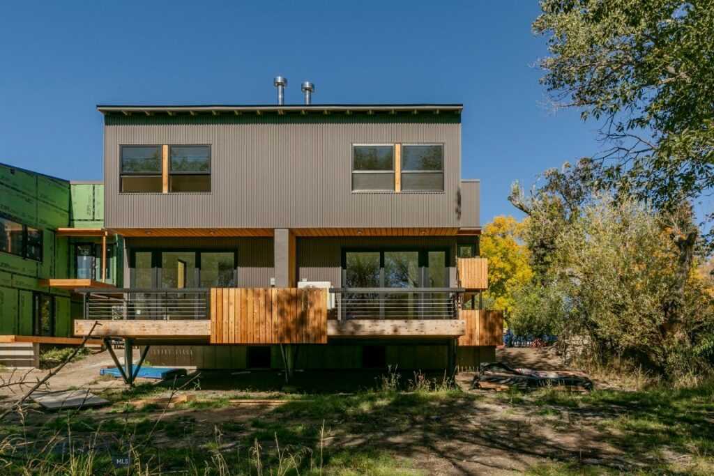 504 S H Street, Livingston MT 59047