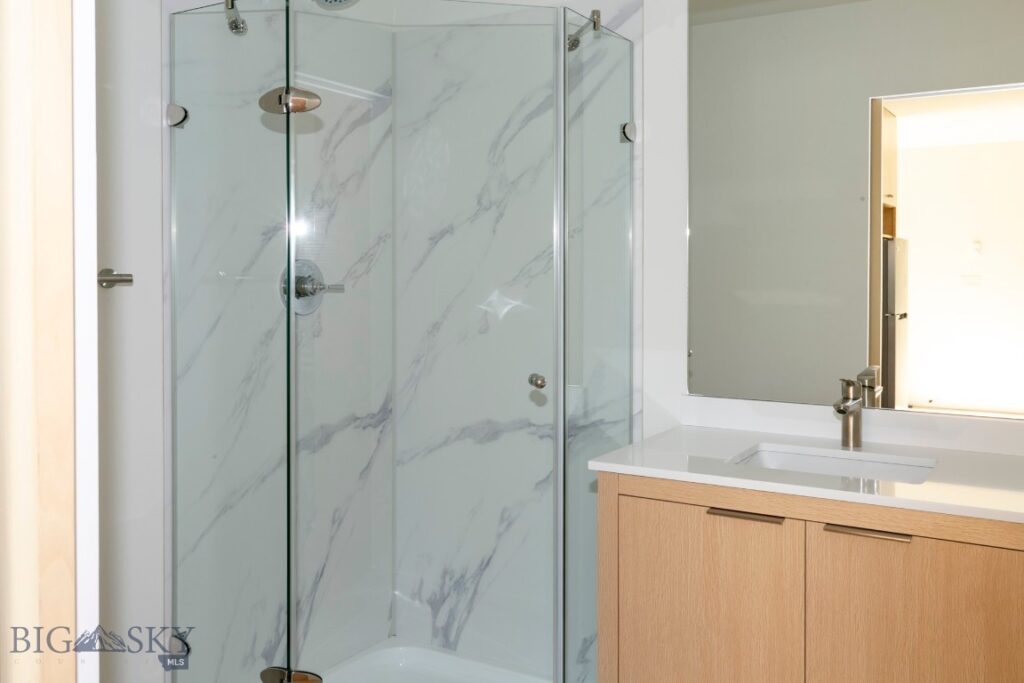 504 S H Street, Livingston MT 59047