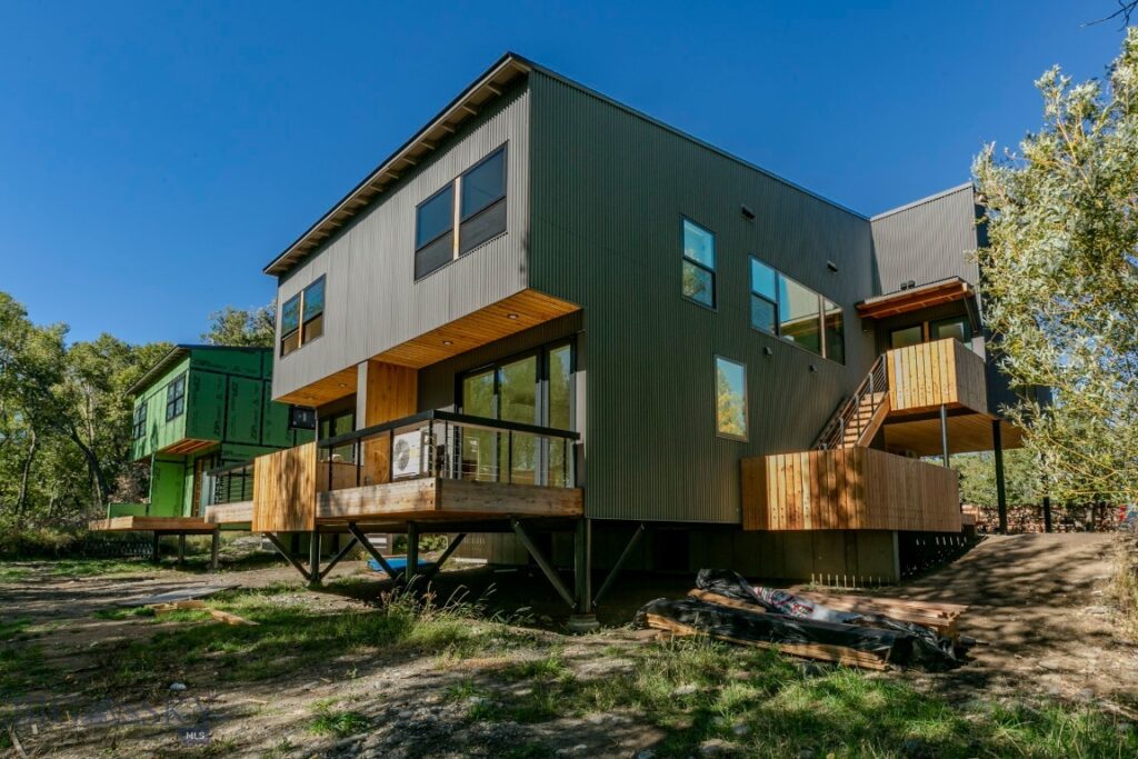 504 S H Street, Livingston MT 59047