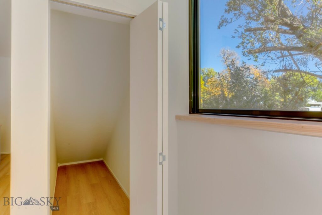 504 S H Street, Livingston MT 59047