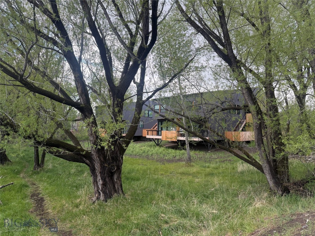 504 S H Street, Livingston MT 59047