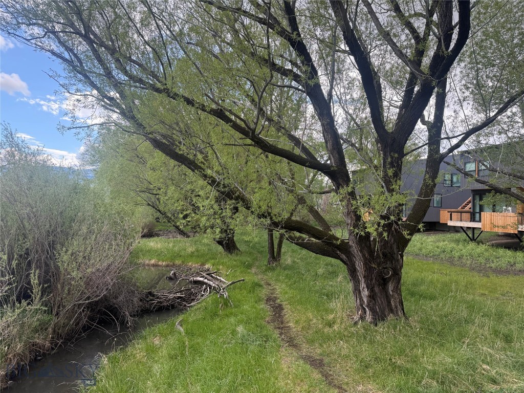 504 S H Street, Livingston MT 59047