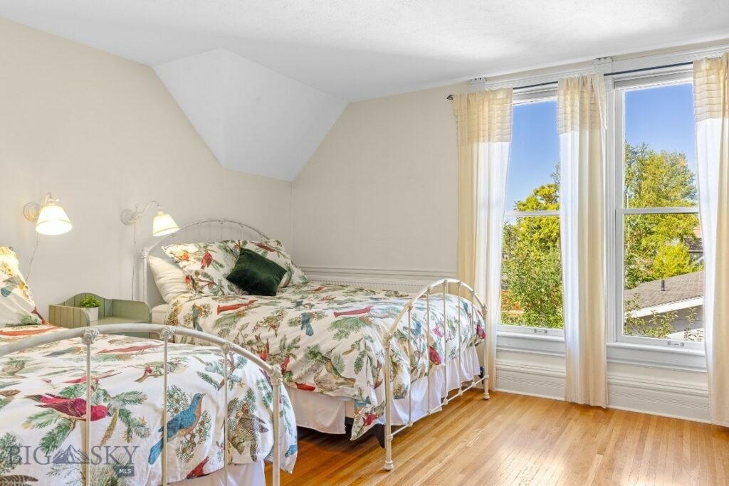 507 S 8th Avenue, Bozeman MT 59715