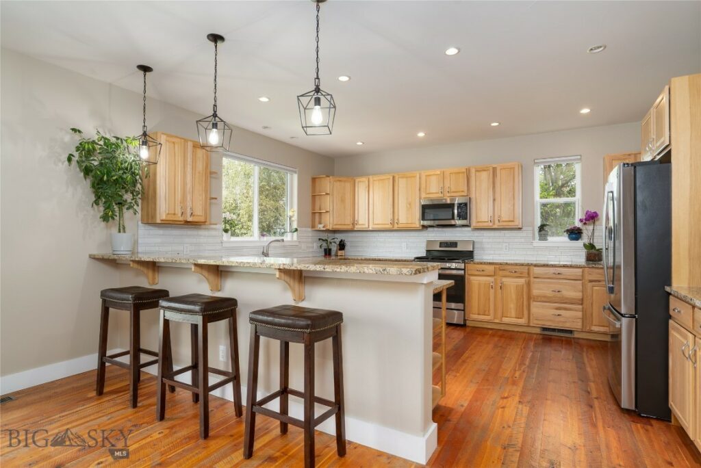 508 Coral Drive, Belgrade MT 59714