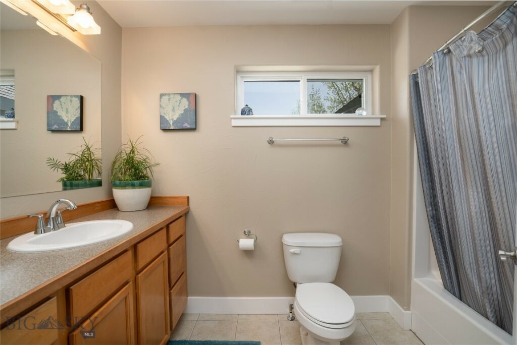 508 Coral Drive, Belgrade MT 59714