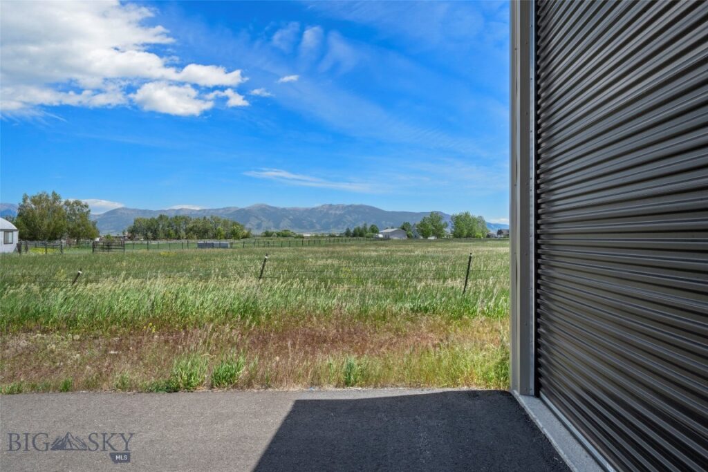 5102 Jackrabbit & 15 E Cameron Bridge, Belgrade MT 59714
