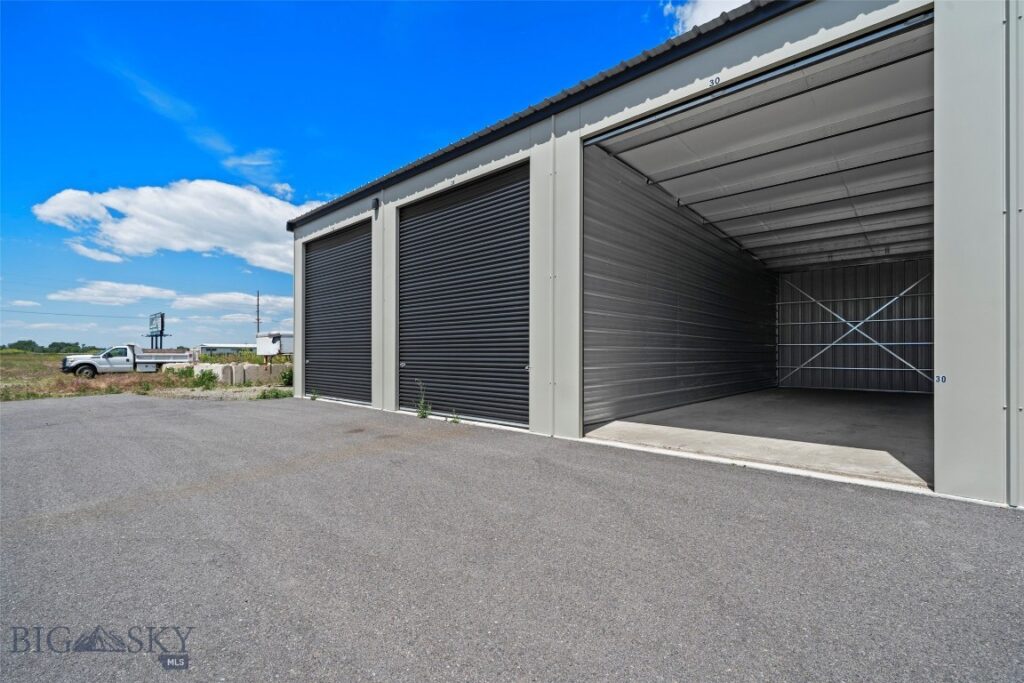 5102 Jackrabbit & 15 E Cameron Bridge, Belgrade MT 59714