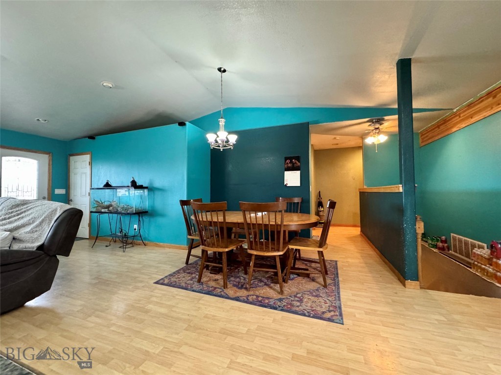 511 Garnier Ave, Livingston MT 59047