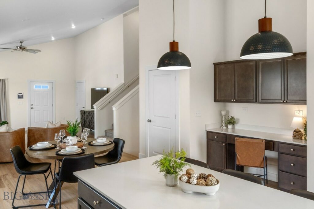 511 Reflector Road, Belgrade MT 59714