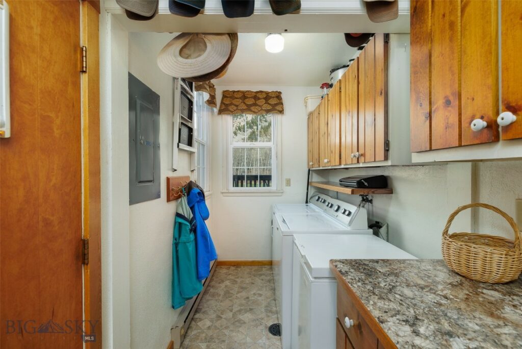5116 US Highway 89 South S, Livingston MT 59047