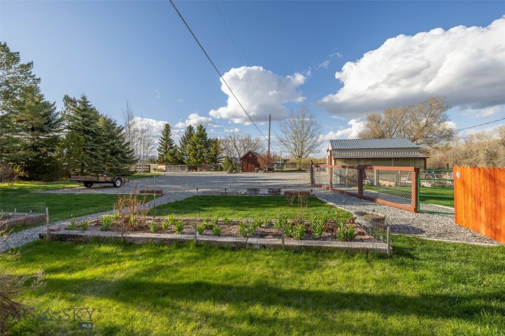 5116 US Highway 89 South S, Livingston MT 59047