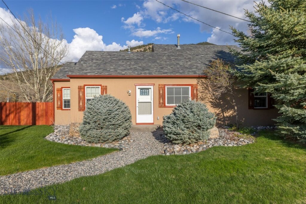 5116 US Highway 89 South S, Livingston MT 59047