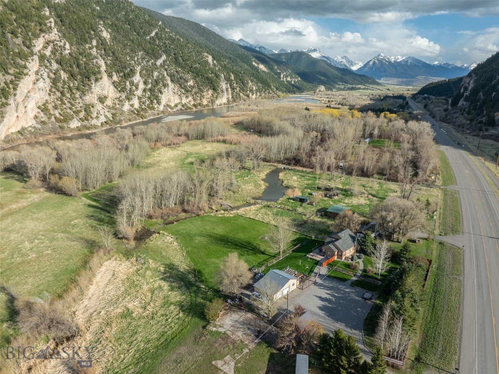 5116 US Highway 89 South S, Livingston MT 59047