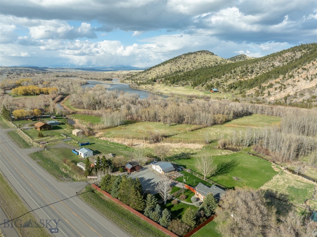 5116 US Highway 89 South S, Livingston MT 59047