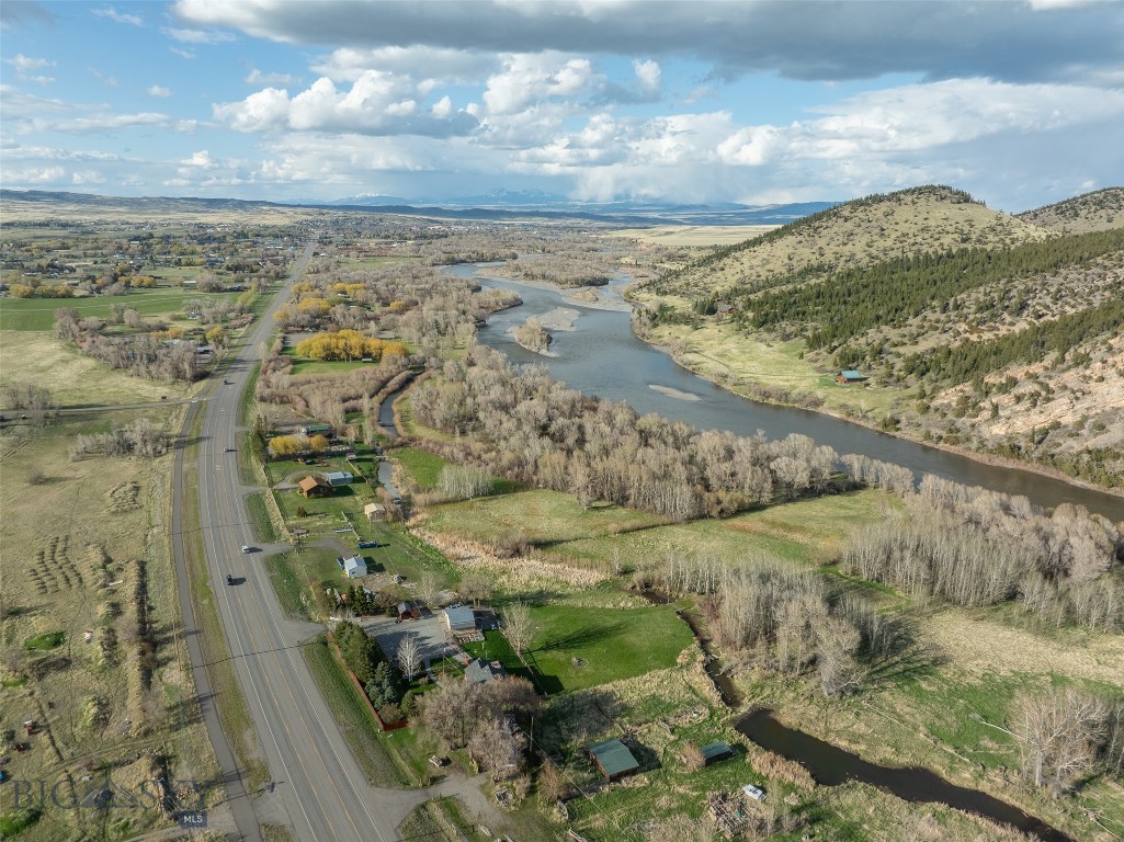 5116 US Highway 89 South S, Livingston MT 59047