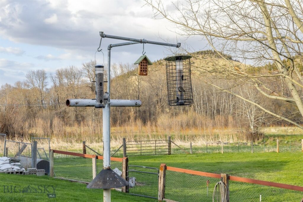 5116 US Highway 89 South S, Livingston MT 59047